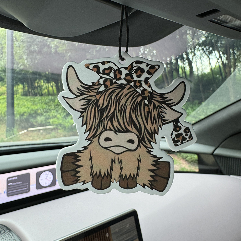 Cartoon Highland Cow Hilton (H - Perfume Fragrance One のレビューと価格